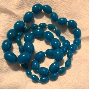 Vintage 80s Teal Beaded Necklace